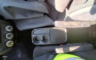 (LID ARMREST ONLY) Console Front Floor Fits 02-06 CR-V 2482376 - Image 1 of 4
