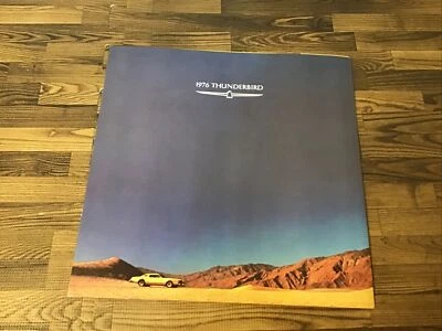 Catálogo de folleto de venta de autos originales Ford Thunderbird 1976 Foto 1 de 4