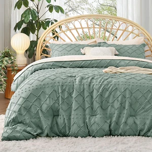 Queen Comforter Set - Green Comforter, Boho Tufted Shabby Chic Bedding, 3 Pieces - Picture 1 of 7