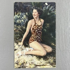 Vintage Litho Postcard Pin-Up Swimsuit Bathing Beauty Woman - Picture 1 of 2