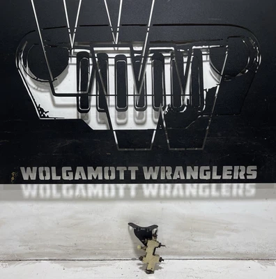 Válvula combinada dosificadora de frenos Jeep Wrangler 97-06 SIN ABS con soporte OEM Foto 1 de 4