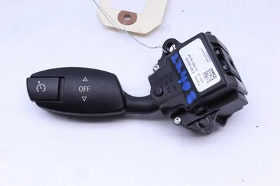 2006-2010 BMW 525i 530i 535i 550i M5 Cruise Control Switch OEM Used - Image 1 of 4