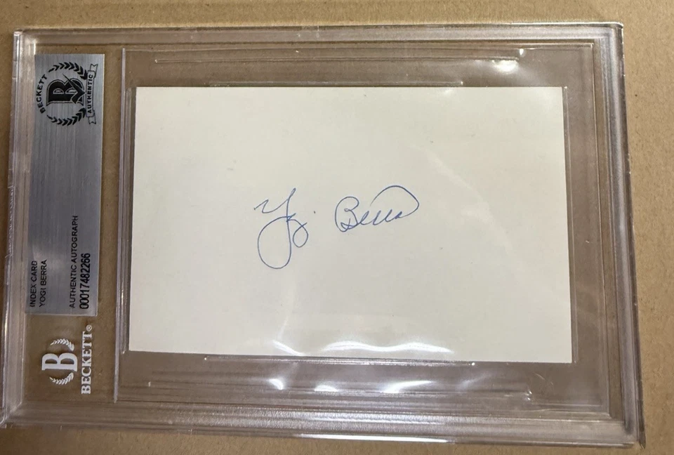 YOGI BERRA AUTOGRAPHED SIGNED 3x5 INDEX CARD NEW YORK YANKEES METS BECKETT HOF - Image 1 of 1