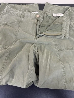 Pantalones para mujer Maurices talla 14 verdes estilo utilitario elásticos informales cómodos Foto 1 de 3