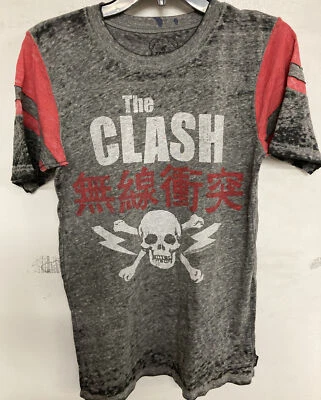 TRUNK LTD Mujer Gris y Rojo "The Clash" con Camisa Calavera Talla XS Foto 1 de 4