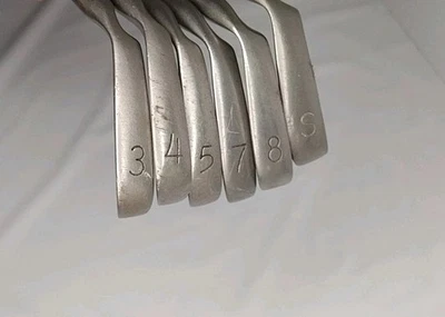 Golf Club Set 3,4,5,7,8,Sand Wedge, Graphite Shafts KNIGHT PERFORMANCE ONE SHOT - Image 1 of 4