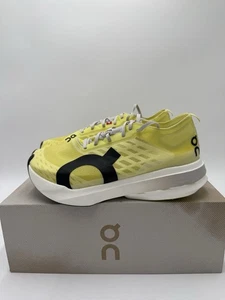 On Running Cloudboom Strike Limelight Wolf Women's Running Shoes Size 8.5 NIB - Picture 1 of 9