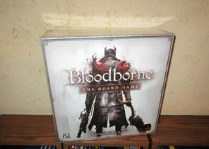 CMON- Bloodborne: The Board Game Blood Moon Pledge edición Kickstarter - Imagen 1 de 4