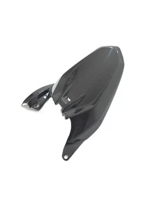PARAFANGO POSTERIORE CARBONIO LUCIDO DUCATI MONSTER 937 MY 2021 2022 2023 2024 - Imagen 1 de 3