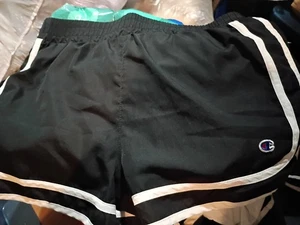 Champs Shorts - Picture 1 of 3