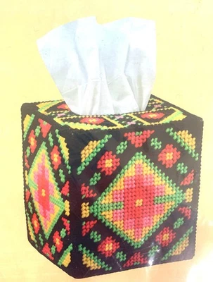 Craftways BRIGHT MORNING TiSSUE BOX COVER Plastic Canvas Kit 270039 Boho - Image 1 of 3