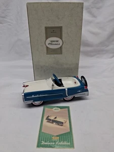 Hallmark Kiddie Car Classics 1959 Garton Deluxe Kidillac Die-cast Tretauto - Bild 1 von 14