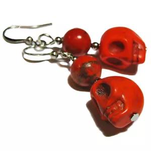 Pendientes de cuentas de calavera de piedra azul turquesa o naranja de SoniaMcD - Imagen 1 de 16
