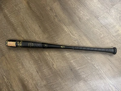 Bate de béisbol Easton Black Magic -3 BBCOR 33"/30 OZ Foto 1 de 4