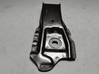 Soporte de subchasis delantero derecho del lado del pasajero Honda Civic 2017-2021 OEM Foto 1 de 4