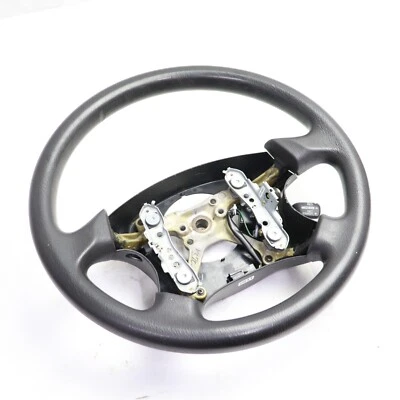 Volante Subaru Legacy Outback 2005-2007 con control de crucero negro OEM Foto 1 de 4