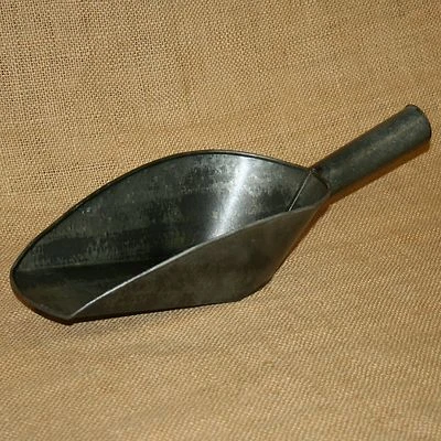 Grain Scoop Candle Potpourri Holder Aged Metal Country Primitive Home Decor - Image 1 of 4