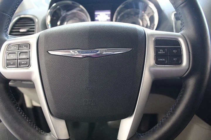 Driver Air Bag Front Driver Wheel Fits 13-16 TOWN & COUNTRY 2539107 - Image 1 of 4