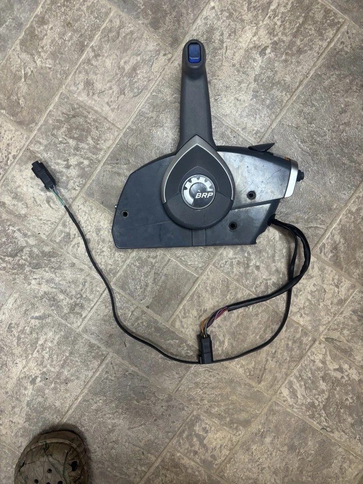 Caja de control remoto motor fueraborda Evinrude/Johnson 2006/2013 115 hp, 150 hp, 225 hp Foto 1 de 4