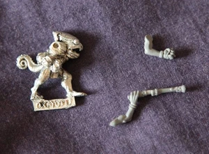 Warhammer Fantasy Battles, Lizardmen, Skink, Oxayotl Metal Body and Plastic Arms - Picture 1 of 4