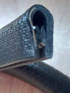 115cm schwarz Autotür Stiefel Kantenschutz Streifen Blende U Form Schutz Dichtung Gummi - Bild 1 von 2