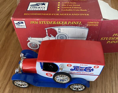 Liberty Pepsi-Cola 1916 Studebaker панель грузовик банка масштаб 1:25 литой ~ новый - Изображение 1 из 4