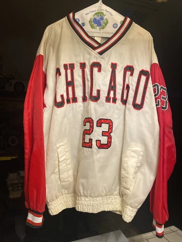 RARE Vintage Chicago Bulls Jordan 23 LONG SLEEVE WARM UP JACKET Size L Cover