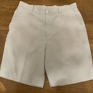 Slazenger Men’s Shorts Khaki Size 36 Zip Fly Button Closure Gently Used - Picture 1 of 9