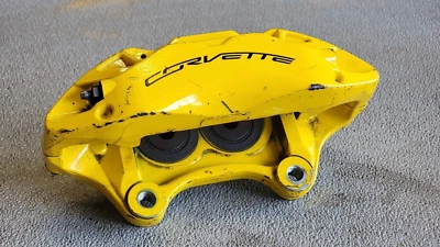 Оригинальный передний суппорт Brembo для Corvette Cadillac ATS CTS XTS 2013–2019 годов выпуска с правой стороны - Изображение 1 из 4