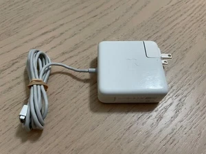 Apple Computer A1184  60W Power Adapter for Apple MacBook - Picture 1 of 5