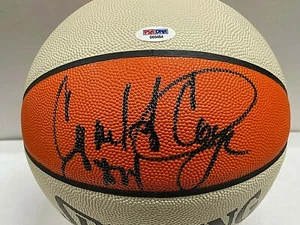 Cynthia Cooper Signed Official WNBA Basketball Beckett BAS Comets D03454 - Picture 1 of 2