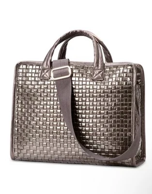 Bolso de Mano MZ WALLACE Laca Metálica Tejido Polvo Lunar Caja Mediana - Exclusivo Foto 1 de 4