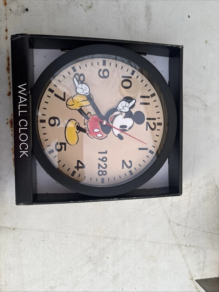 Disney 1928 MICKEY MOUSE Wall Clock -Analog Display- MK3069AH