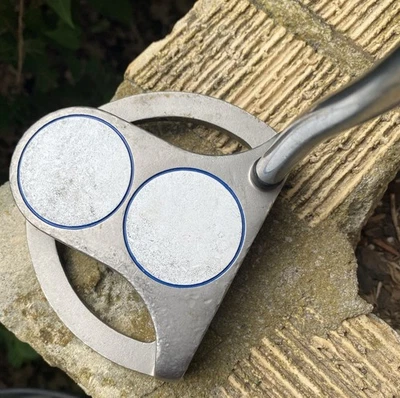 Odyssey Divine Line 2-Ball Women’s Putter Steel Shaft RH 34” Needs A Grip - Image 1 of 4