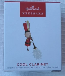 Hallmark Keepsakes Cool Clarinet Mini Ornament Anita Marra Rogers - Picture 1 of 6