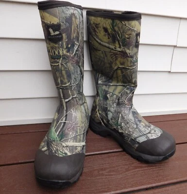 FIELD & STREAM 1000G THINSULATE SCENT FREE HUNTING BOOTS SIZE 11 REAL TREE CAMO - Image 1 of 4