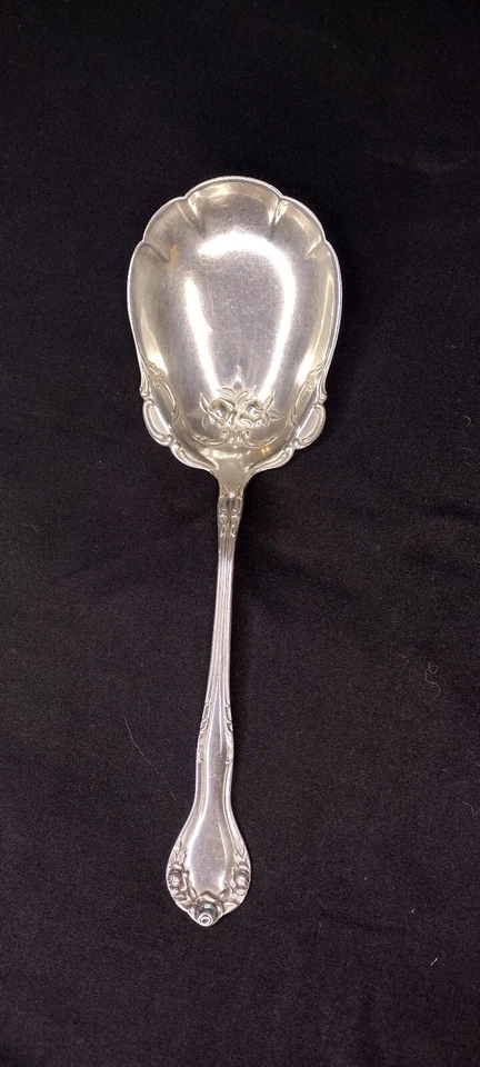 Tudor by Lunt Silver, Medium Solid Berry/Casserole Spoon 8 3/8"W/Roses - Image 1 of 4