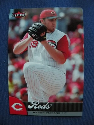 2007 Fleer baseball Minis die-cut Aaron Harang Cincinnati Reds #246 - Image 1 of 2