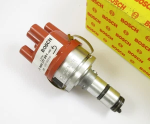 original Bosch Zündverteiler NEU für Alfa 33 1.7 16V - Picture 1 of 3