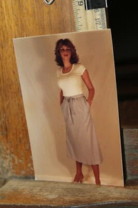 Vintage 1979 Pin Up Model Sexy Lady Photo 3-1/2" x 5" - Picture 1 of 1