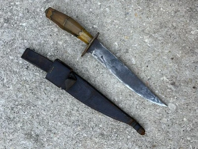 Fine Philippines Filipino belt fighting knife WWII era Luzon Ilokano Bowie sword - Image 1 of 4