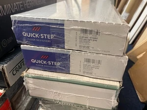 CLEARANCE - QuickStep Classic 8mm Old Oak Light Grey CLM1405 Laminate - 3 BOXES - Picture 1 of 4