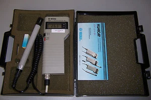 6644m VAISALA HMI 31 HUMIDITY & TEMPERATURE INDICATOR W/ PROBE MP31UT IN CASE - Picture 1 of 3