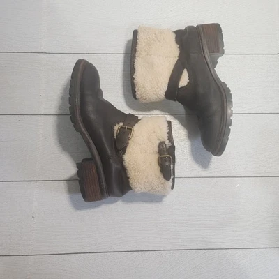 Bota Coach Gabriella Tamanho 7B Castanha Couro Natural Vintage Shearling Lug Sole - Imagem 1 de 4