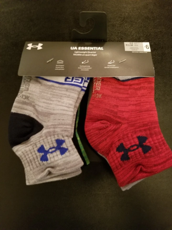 UNDER ARMOUR мальчиков носки 1/4 экипажа легкий школы 6 пара обуви размер 10,5-13K - Изображение 1 из 4