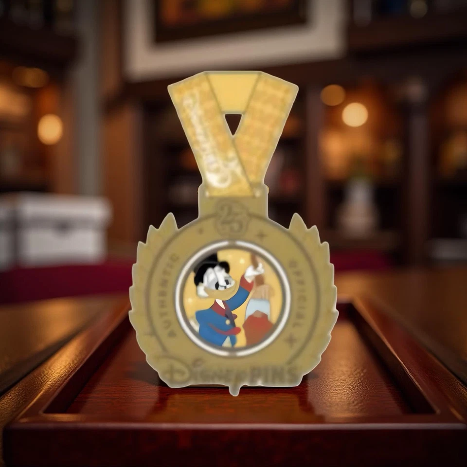 2025 Disney Parks 25th Anniversary Pin Trading Scrooge McDuck Pin предпродажа - Изображение 1 из 1