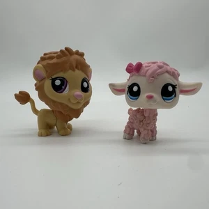 Littlest Pet Shop LPS Pet Pairs #1999 Pink Lamb Sheep #2000 Lion Hasbro - Picture 1 of 7