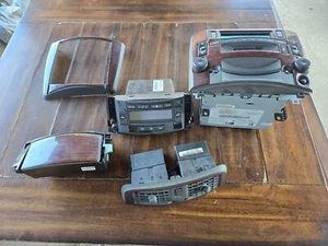 2003-2007 Cadillac CTS CD Radio Dash Assembly Vents & AC Climate Control (Read) - Bild 1 von 13