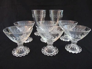 Cristalería vintage grabada Boopie Berwick con patas con cuentas - Imagen 1 de 6