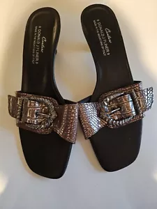 DONALD J. PLINER - LEATHER SLIDES SZ. 9 BEAUTIFUL! - Picture 1 of 6